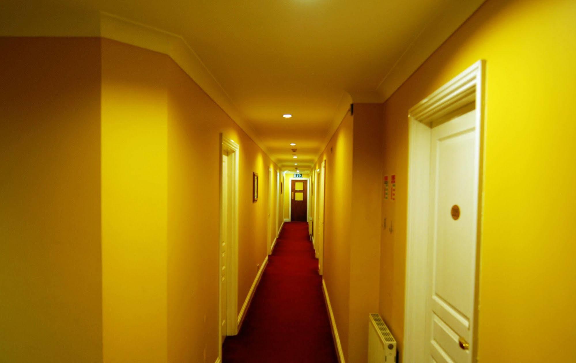 دبلن Palmerstown Lodge المظهر الخارجي الصورة